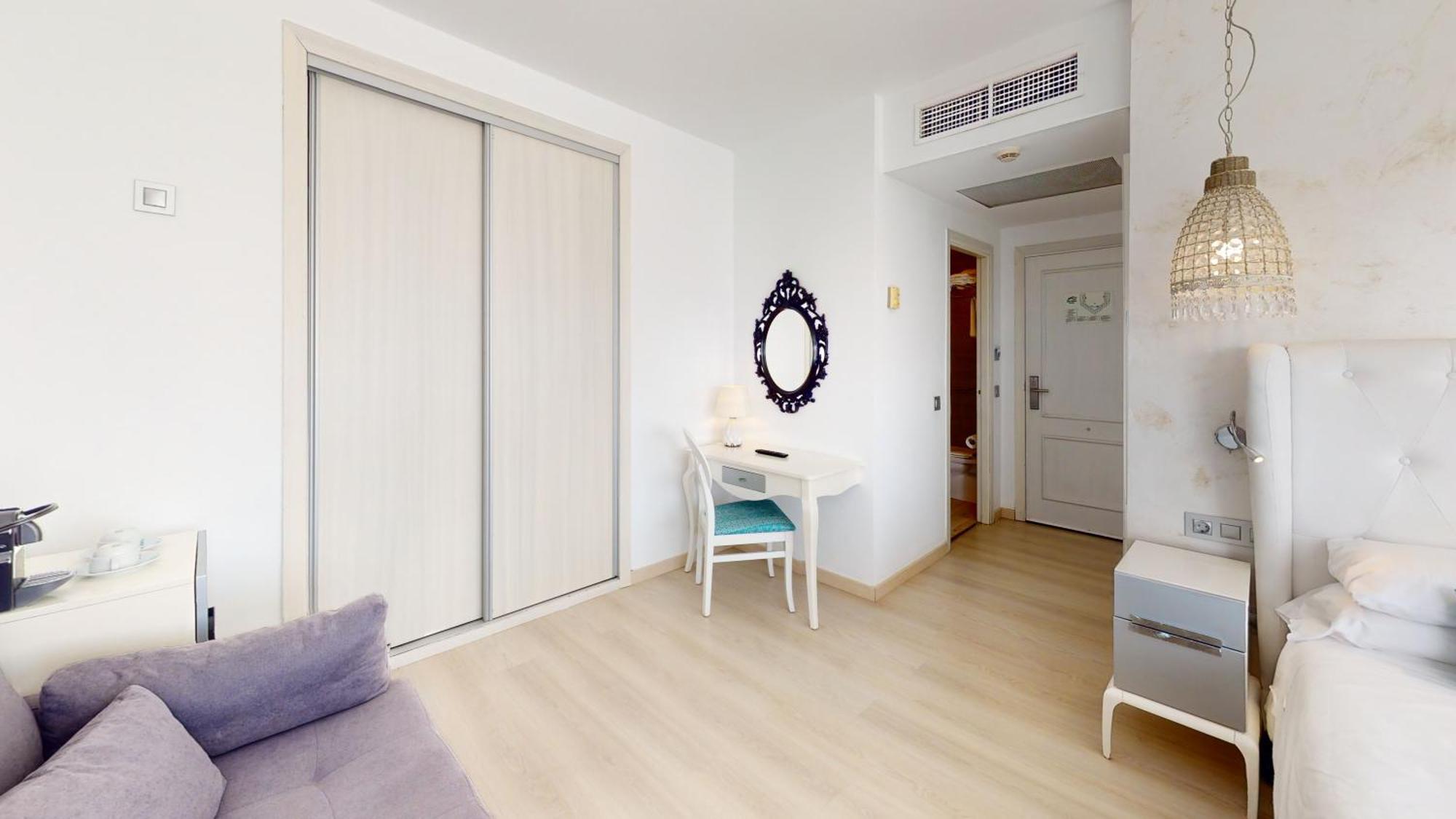 Cala Millor Garden Hotel - Adults Only Bagian luar foto