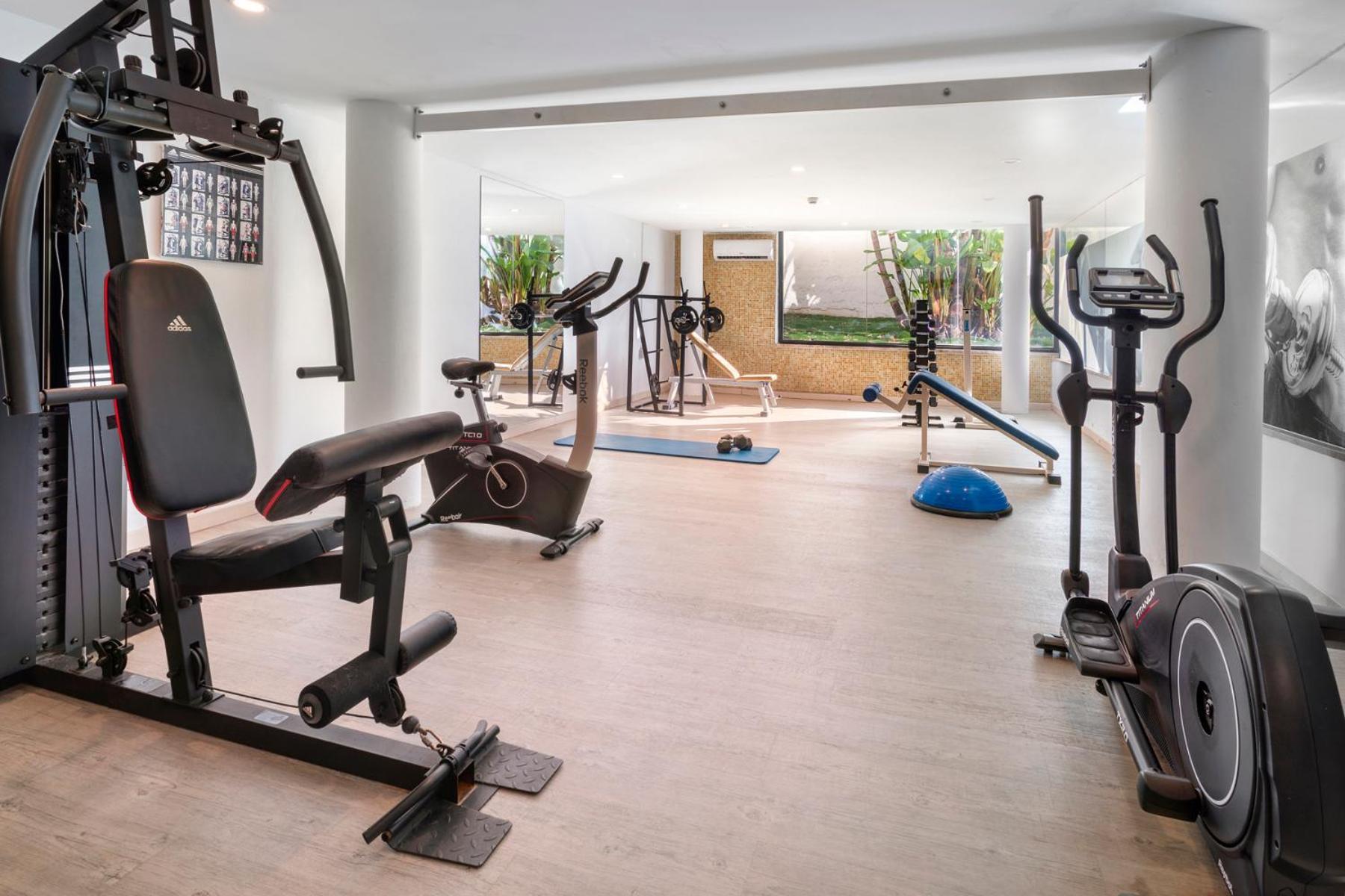 Cala Millor Garden Hotel - Adults Only Bagian luar foto