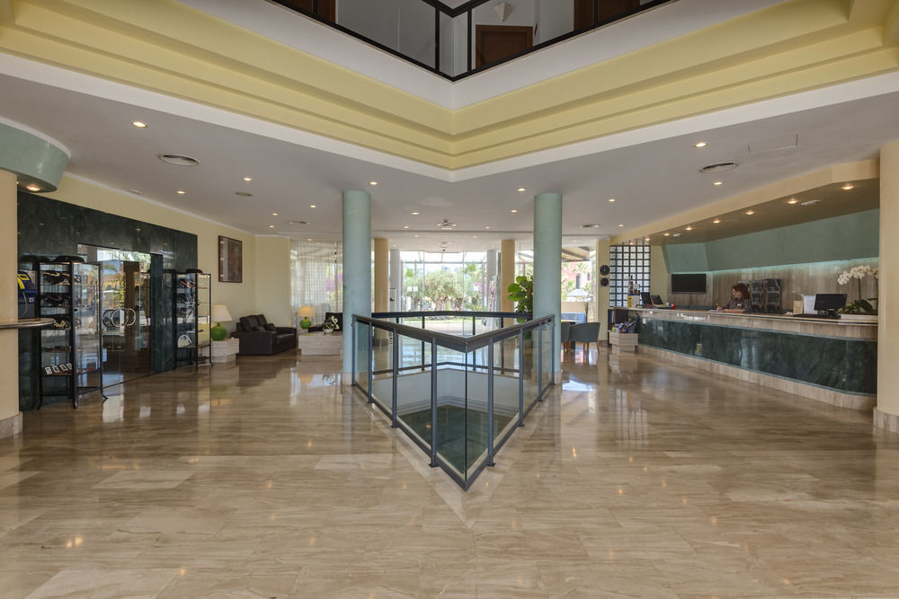 Cala Millor Garden Hotel - Adults Only Bagian luar foto